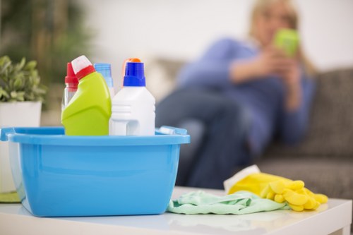 Hot water extraction process for carpet cleaning in Little Ilford